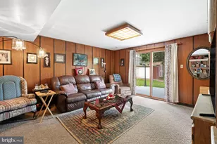 9812 Ferndale St, Philadelphia, PA 19115 - Photo 11