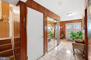 9812 Ferndale St, Philadelphia, PA 19115 - Photo 21