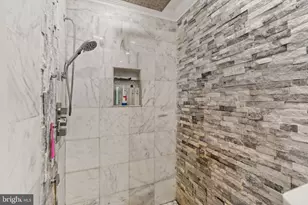 1727 S 4th St, Philadelphia, PA 19148 - Photo 15