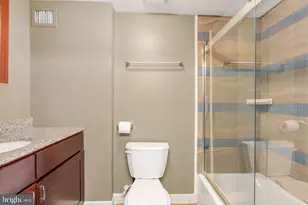 769 S Sheridan St, Philadelphia, PA 19147 - Photo 17