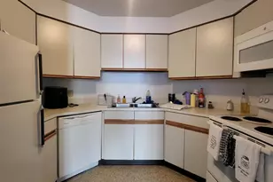 2020 Walnut St, Philadelphia, PA 19103 - Photo 3