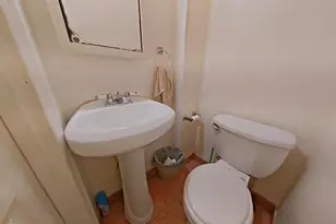 2703 N Palethorp St, Philadelphia, PA 19133 - Photo 9