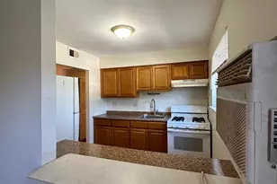 7913 Dungan Rd, Philadelphia, PA 19111 - Photo 3