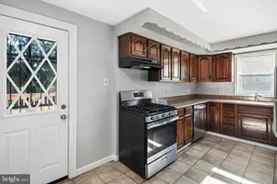 1625 Rhawn St, Philadelphia, PA 19111 - Photo 3