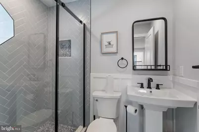 1507 W Thompson Street, Philadelphia, PA 19121 - Photo 17