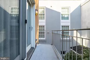 838 Lombard St, Philadelphia, PA 19147 - Photo 35