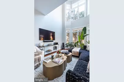 838 Lombard Street, Philadelphia, PA 19147 - Photo 5