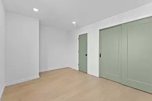 6930 Dicks Ave, Philadelphia, PA 19142 - Photo 13