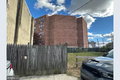911 N 45th Street, Philadelphia, PA 19104 - Photo 3