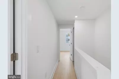 2033 S Mildred Street, Philadelphia, PA 19148 - Photo 17