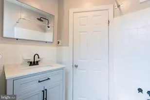 1826 McClellan St, Philadelphia, PA 19145 - Photo 15