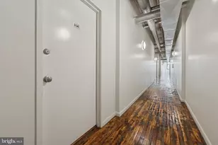 314 N 12th St, Philadelphia, PA 19107 - Photo 3