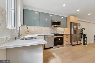 2440 E Harold Street, Philadelphia, PA 19125 - Photo 11