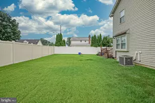 3701 President St, Philadelphia, PA 19114 - Photo 15