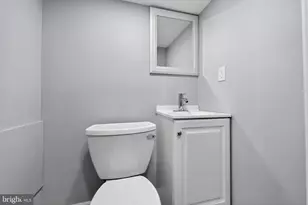 4516 N Mole St, Philadelphia, PA 19140 - Photo 29