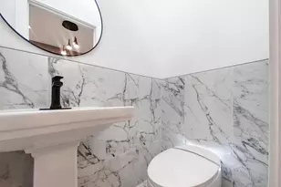 2010 Rowan St, Philadelphia, PA 19140 - Photo 15