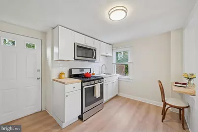 571 Shawmont Avenue, Philadelphia, PA 19128 - Photo 9