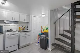 1037 Crease St, Philadelphia, PA 19125 - Photo 29