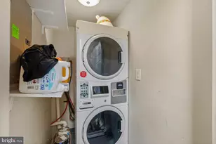 1037 Crease St, Philadelphia, PA 19125 - Photo 37