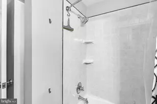 315 New St, Philadelphia, PA 19106 - Photo 11