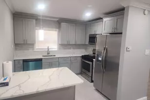 2218 Strahle St, Philadelphia, PA 19152 - Photo 15