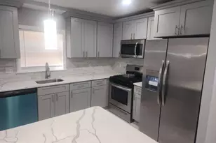 2218 Strahle St, Philadelphia, PA 19152 - Photo 11