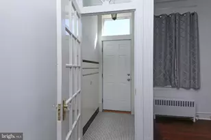 1432 S 18th St, Philadelphia, PA 19146 - Photo 3