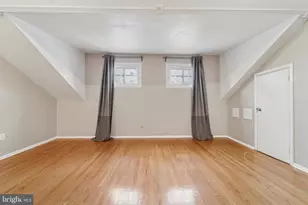 1029 Spruce St, Philadelphia, PA 19107 - Photo 5