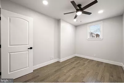 2208 S 10th Street S, Philadelphia, PA 19148 - Photo 25