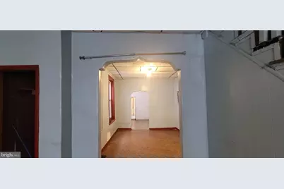 526 Moore Street, Philadelphia, PA 19148 - Photo 9