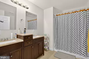 602 N 43rd St, Philadelphia, PA 19104 - Photo 23