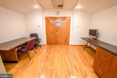 2708 Commerce Way #401, Philadelphia, PA 19154 - Photo 11