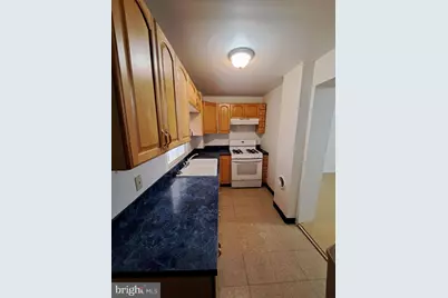 528 Hart Lane, Philadelphia, PA 19134 - Photo 5