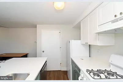 1554 N Lawrence Street #2, Philadelphia, PA 19122 - Photo 9