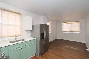 1554 N Lawrence St, Philadelphia, PA 19122 - Photo 5