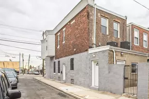 6037 Elmwood Ave, Philadelphia, PA 19142 - Photo 15