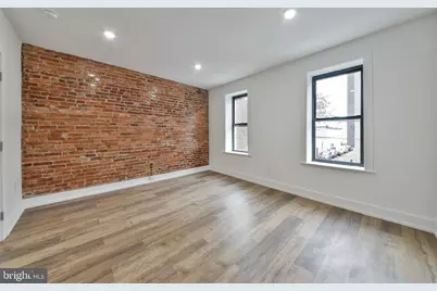 1828 S 5th Street, Philadelphia, PA 19148 - Photo 11