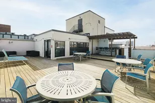 315 New St, Philadelphia, PA 19106 - Photo 37