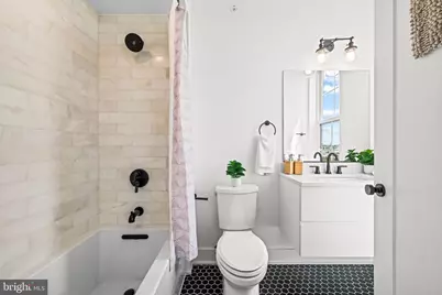 1513 Christian Street #5, Philadelphia, PA 19146 - Photo 23