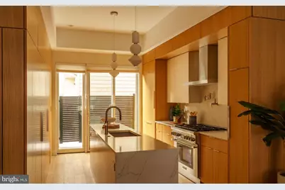 2104 Naudain Street, Philadelphia, PA 19146 - Photo 9