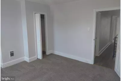 2138 W Godfrey Avenue, Philadelphia, PA 19138 - Photo 9