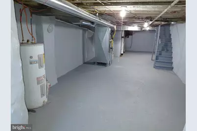 2138 W Godfrey Avenue, Philadelphia, PA 19138 - Photo 11