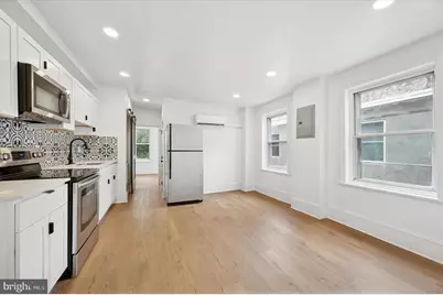 1637 W Girard Avenue #4, Philadelphia, PA 19130 - Photo 5