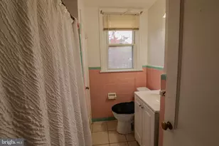 626 E Raymond St, Philadelphia, PA 19120 - Photo 19