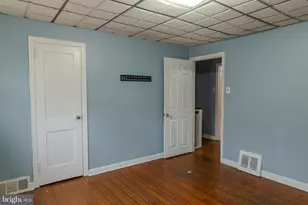 626 E Raymond St, Philadelphia, PA 19120 - Photo 13