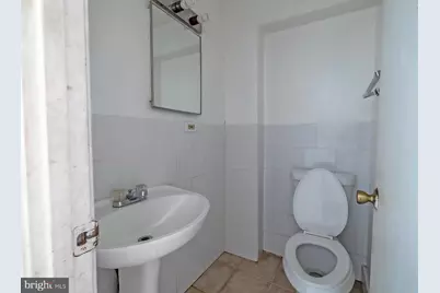 6329 N Woodstock Street, Philadelphia, PA 19138 - Photo 11