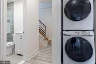 2437 W Thompson St, Philadelphia, PA 19121 - Photo 33