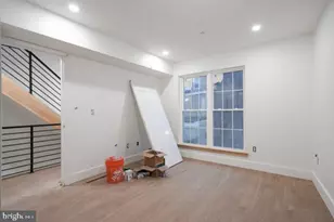 437 Memphis St, Philadelphia, PA 19125 - Photo 11