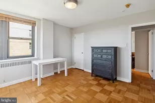 2601 Pennsylvania Ave, Philadelphia, PA 19130 - Photo 9