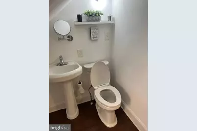 1028 Irving Street, Philadelphia, PA 19107 - Photo 19